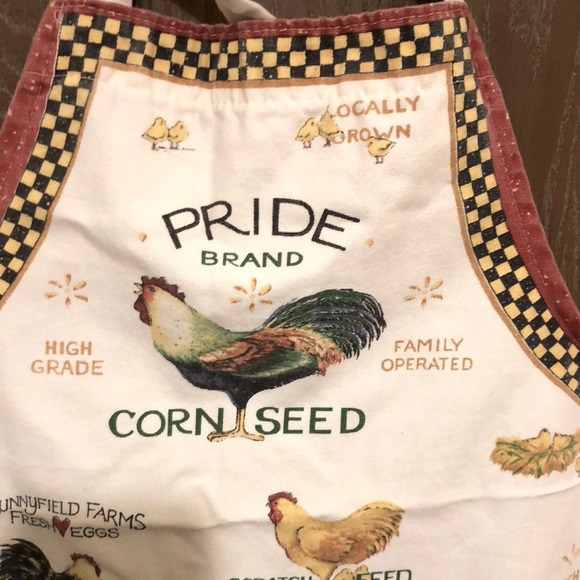 Kay Dee Designs Rooster & Chicken Apron 31x11.5”, ties are each 26” long - Picture 2 of 5